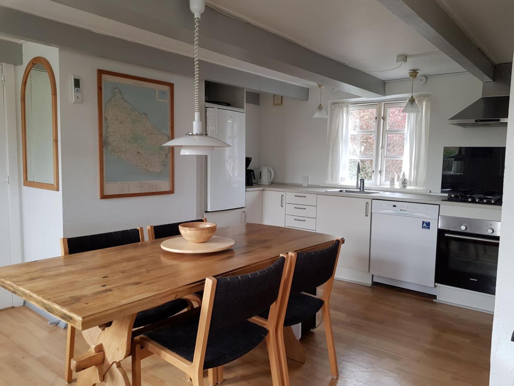 Pyttegården Apartments Gudhjem Eksteriør bilde