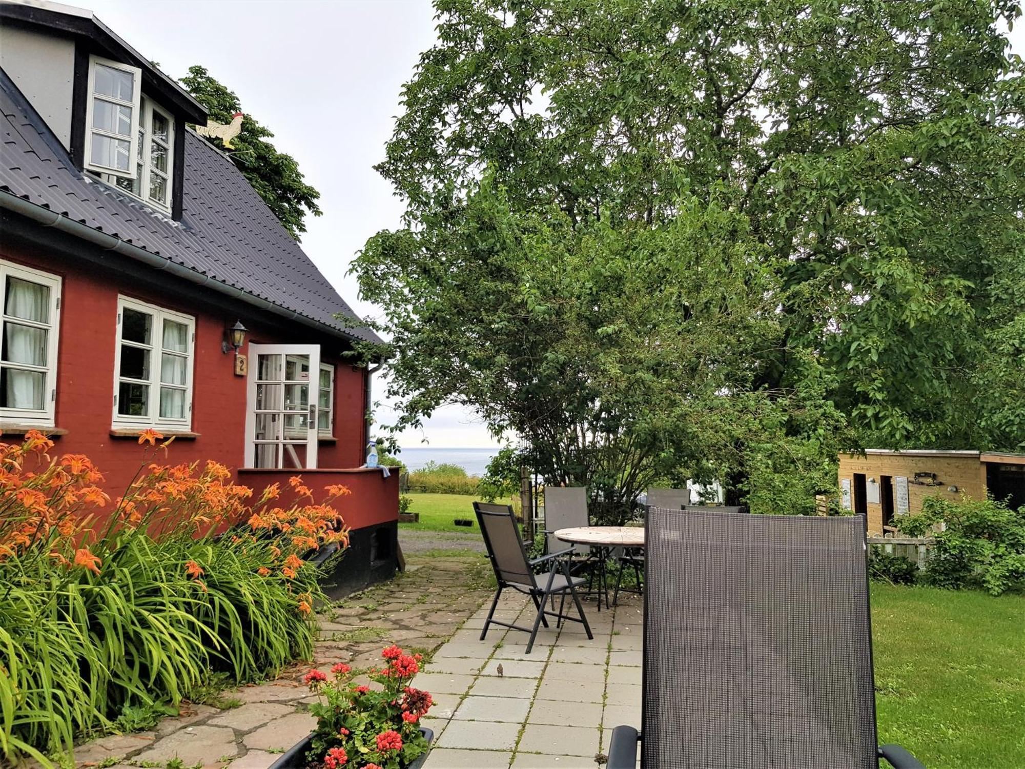 Pyttegården Apartments Gudhjem Eksteriør bilde
