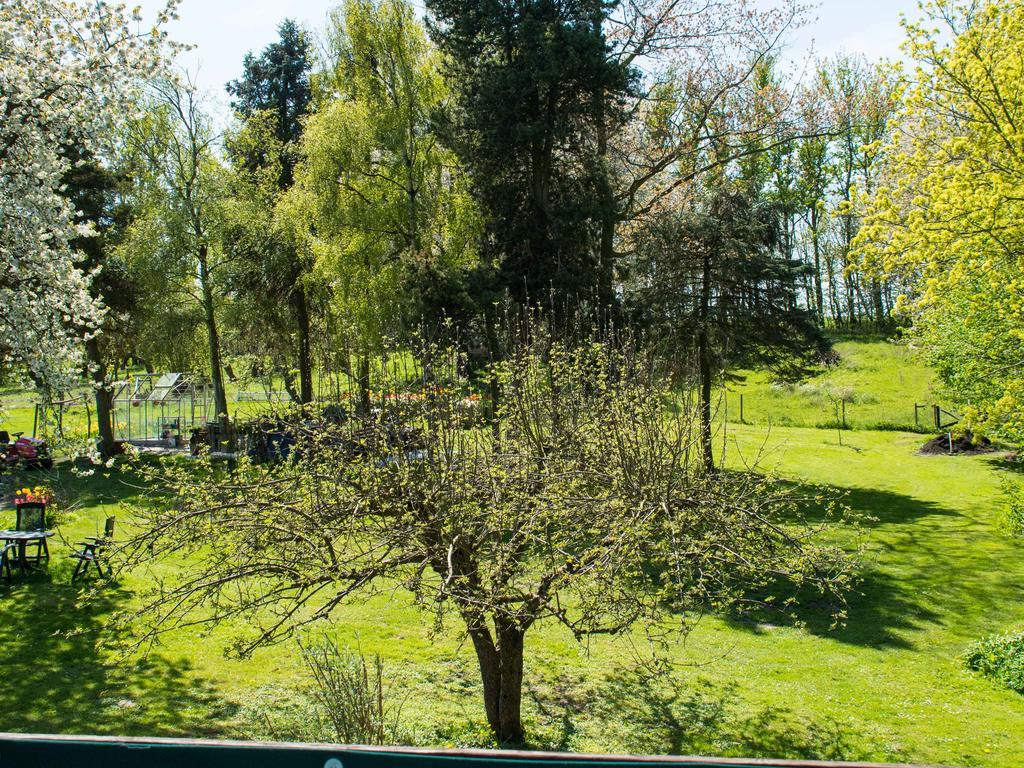 Pyttegården Apartments Gudhjem Eksteriør bilde